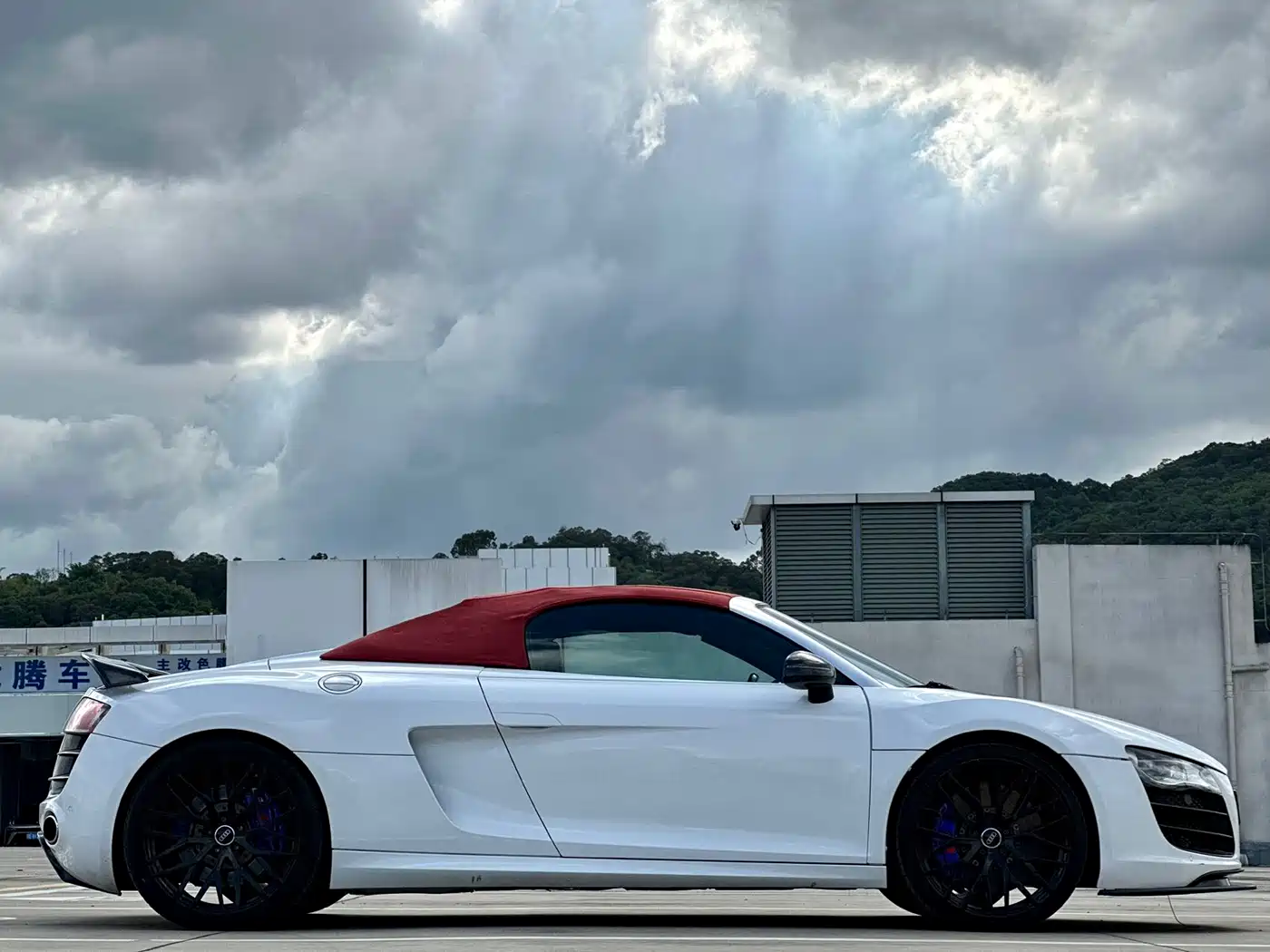 Audi R8 2013 2011 Spyder 5.2 FSI quattro