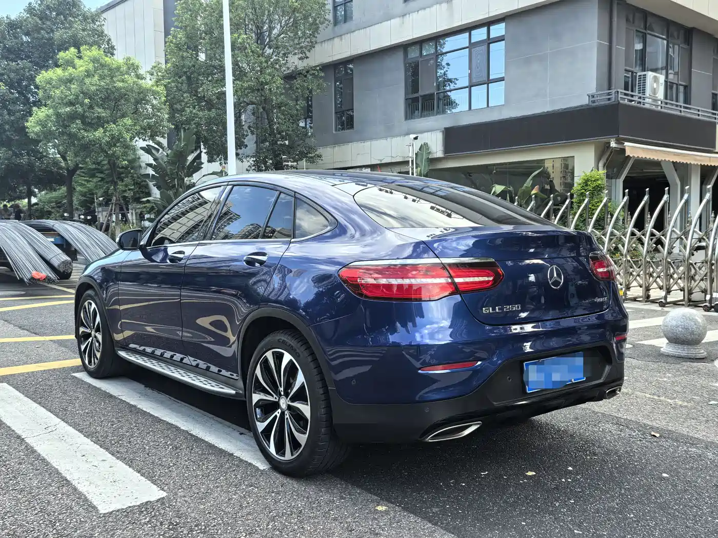 Mercedes-Benz GLC Coupe 2017 2017 GLC 260 4MATIC Coupe SUV