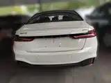 Фото 8 - Geely Geometry A