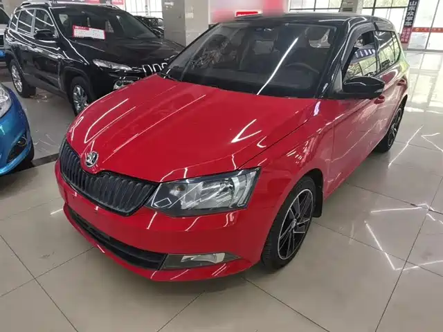 Škoda Fabia 2015 1.6L Automatic Sport