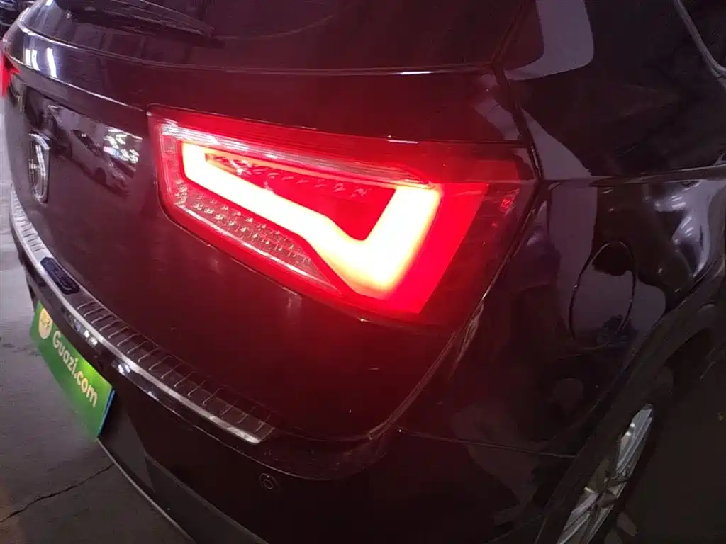 Baojun 560 2015 2015 1.8L Manual Elite