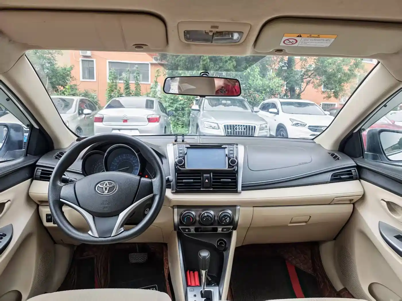 Toyota YARiS L Zhi Xuan 2014 2014 1.5G Automatic Dynamic Edition