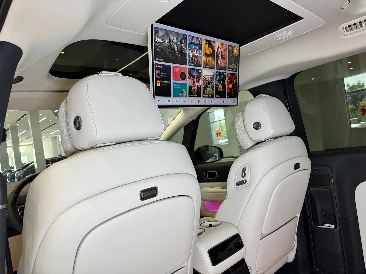 Li Auto MEGA 2025 2025 Model Home Family Special Edition