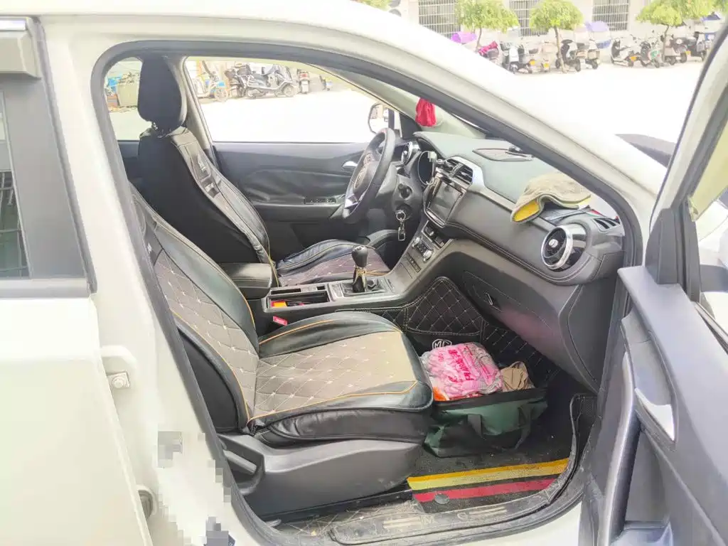 MG Roewe RX5 2017 2016 1.5TGI Manual Value Edition
