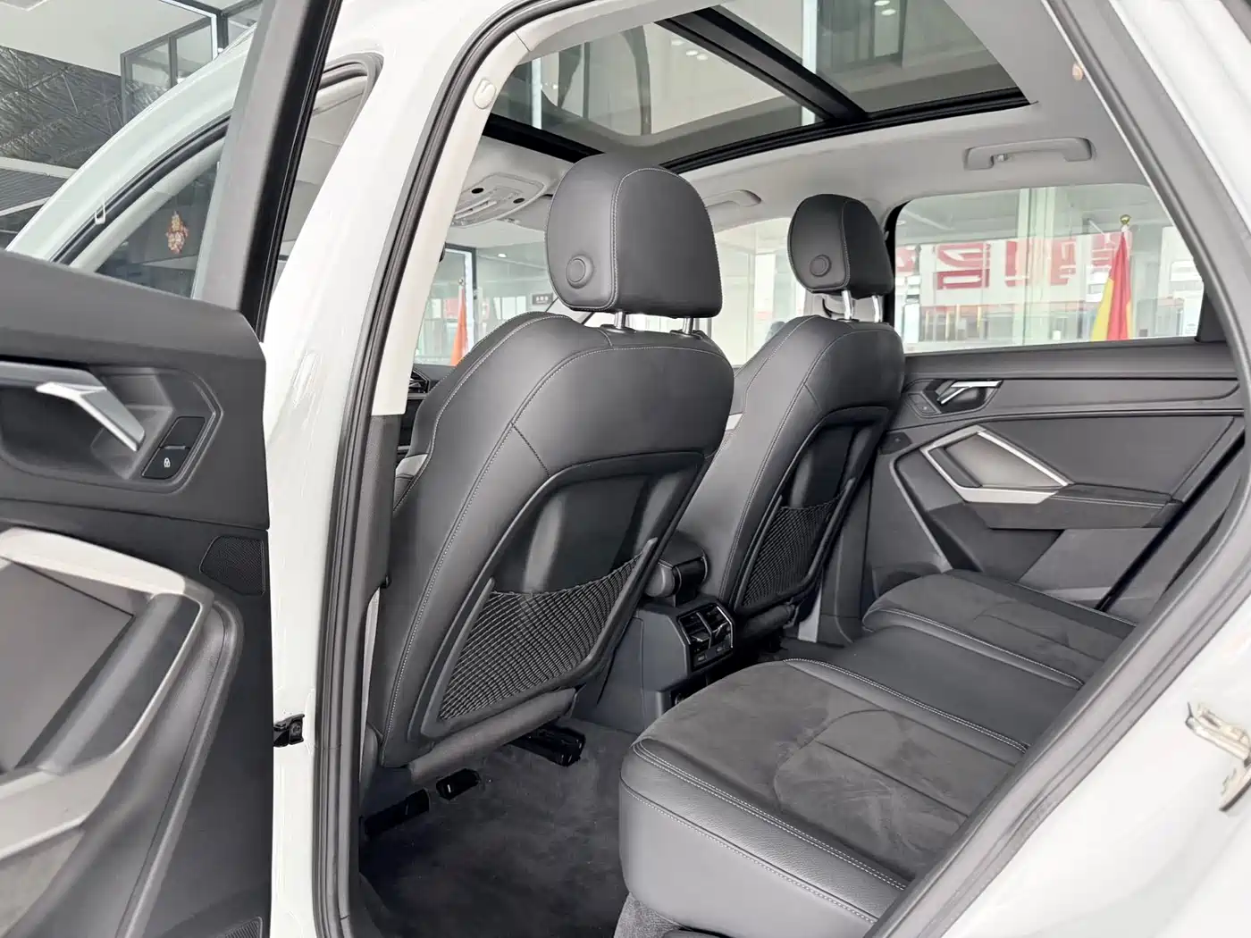 Audi Q3 2022 35 TFSI Fashion Dynamic фото 5