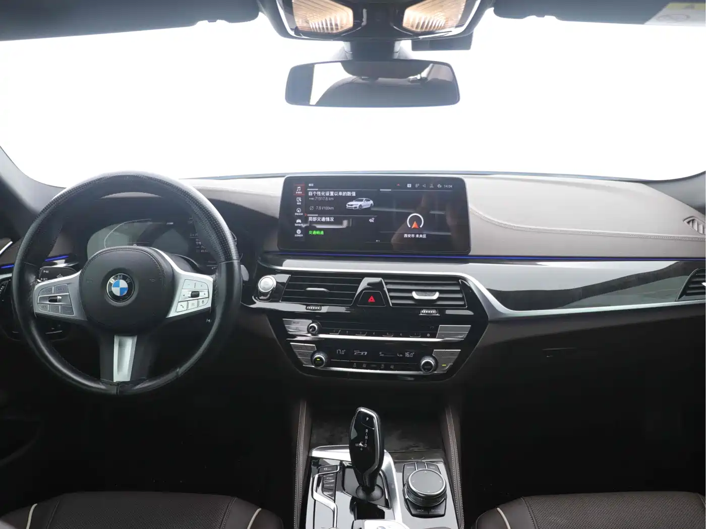 BMW 5 Series 2022 525Li M Sport Package фото 10