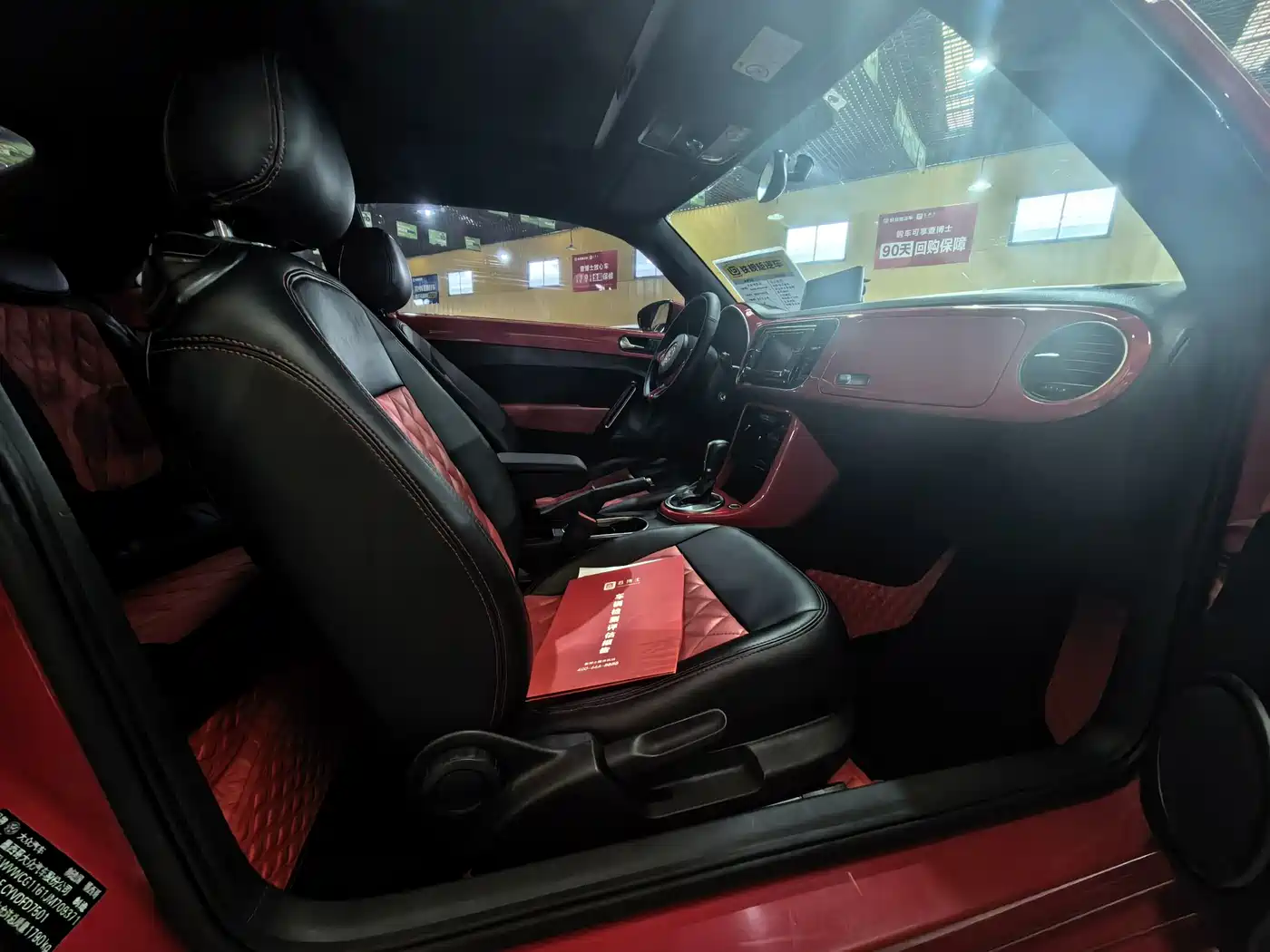 Volkswagen Beetle 2017 180TSI Style фото 4