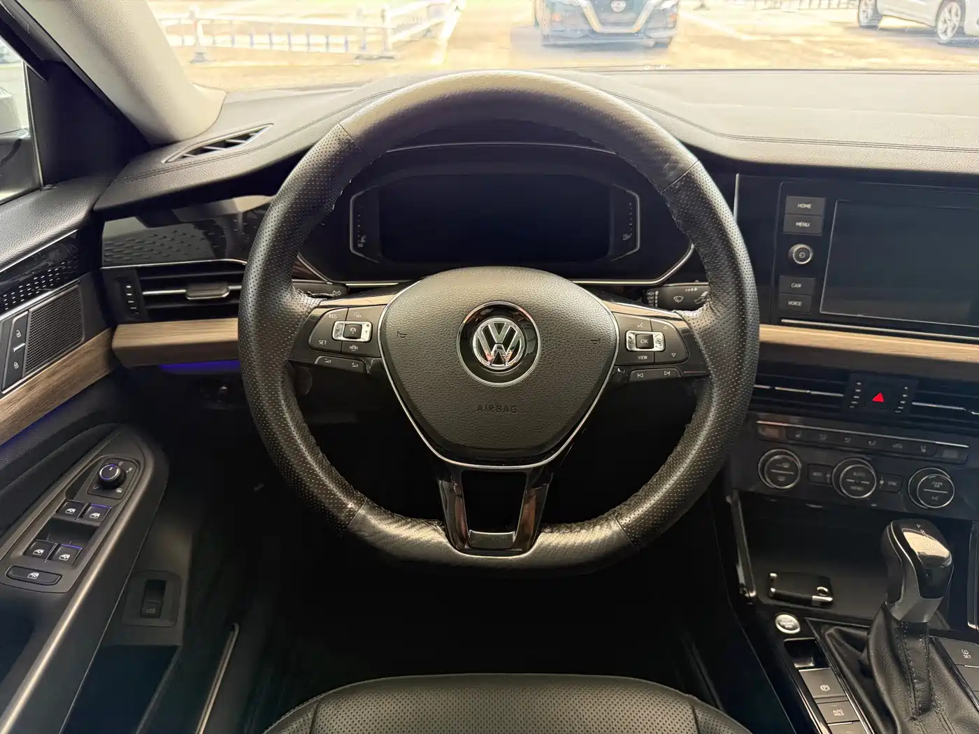 Фото 8 - Volkswagen Passat