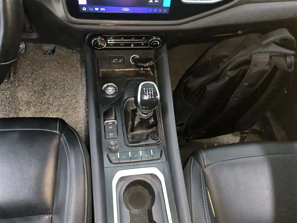 Фото 13 - Chery Tiggo 8