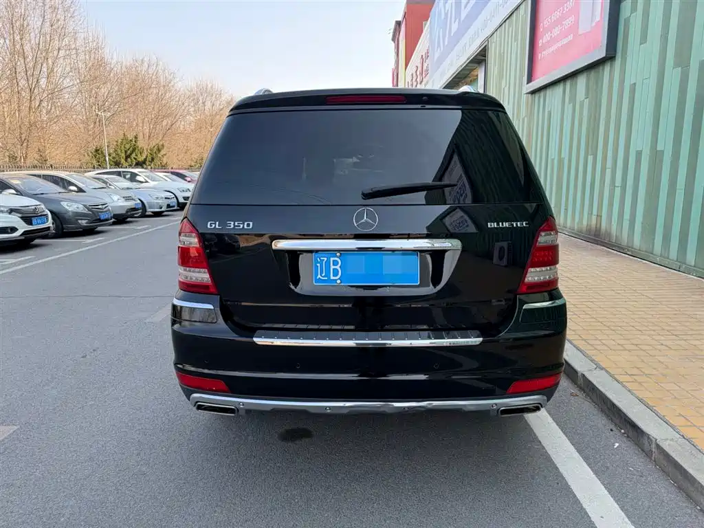 Mercedes-Benz GL-Class фото 14