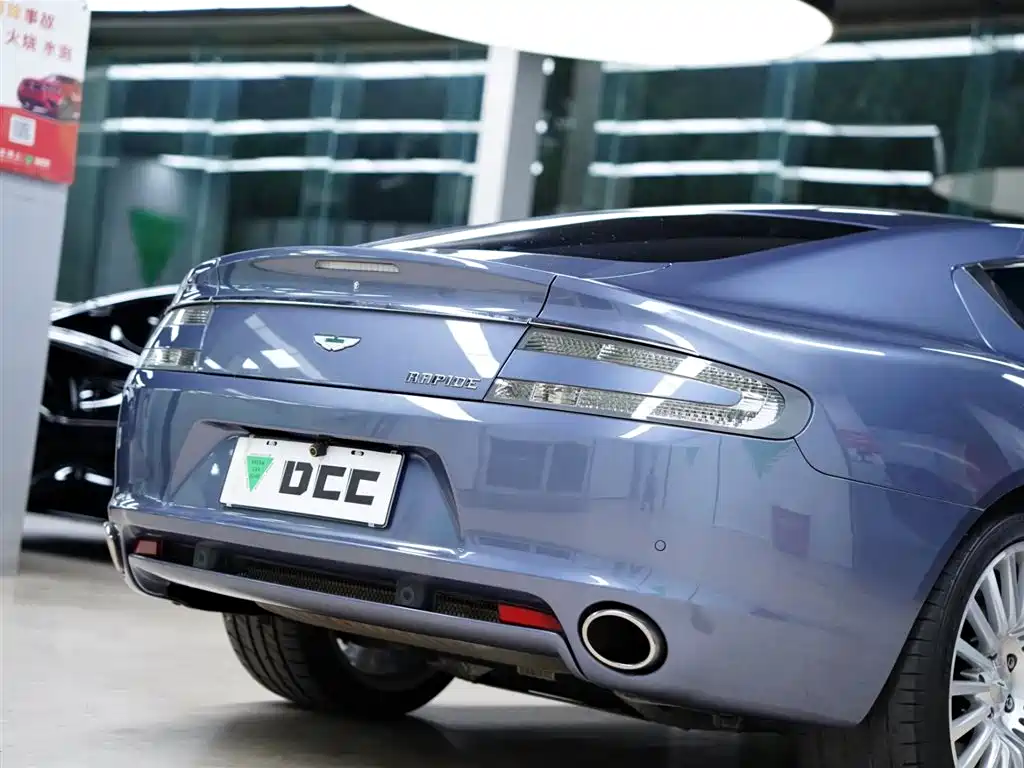 Aston Martin Rapide 2011 2010 6.0L