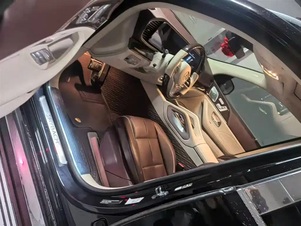 Mercedes-Benz Maybach GLS 2022 GLS 480 4MATIC фото 4
