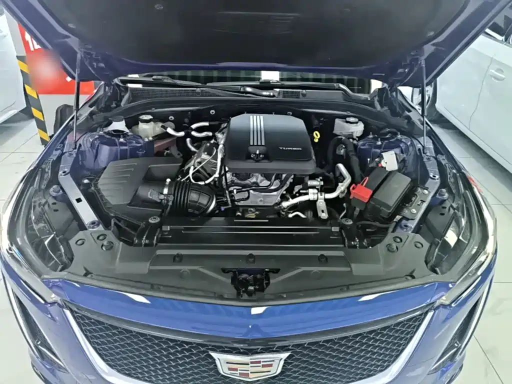 Фото 20 - Cadillac CT5