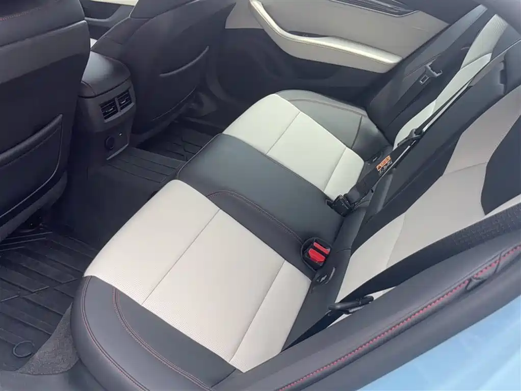 Cadillac CT5 2025 Model 28T Track Performance Edition + Peak Track Package фото 16
