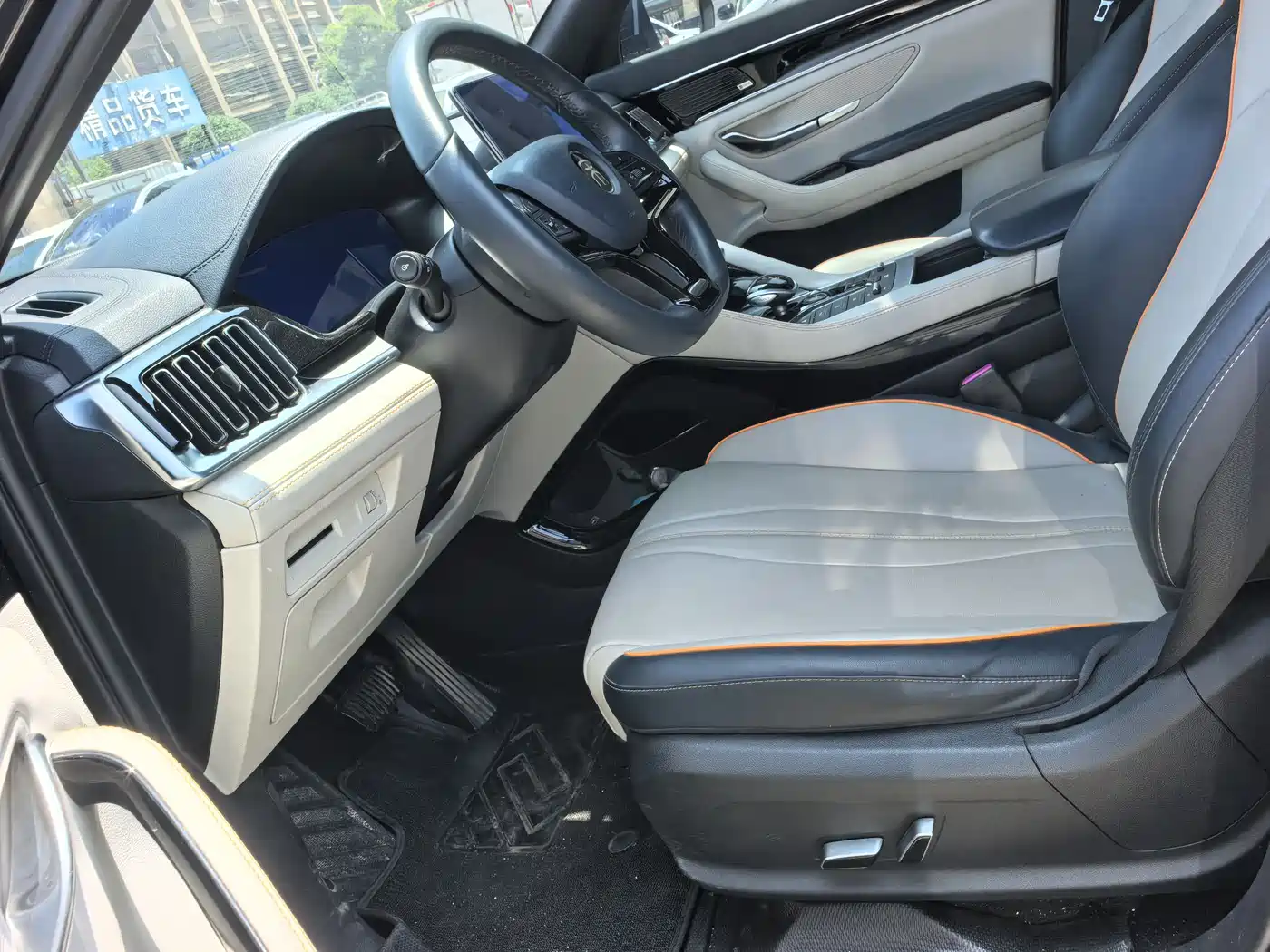BYD Song PLUS PHEV 2021 DM-i 110KM Flagship фото 10