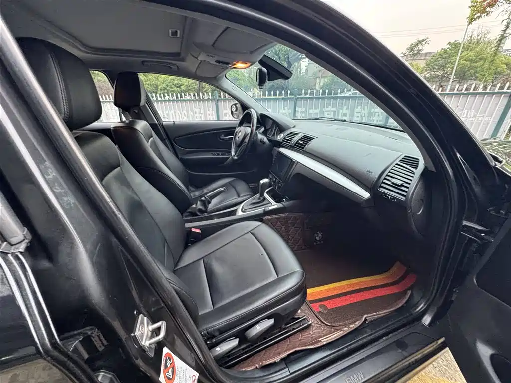 BMW 1 Series (Import) 2008 120i Automatic фото 8