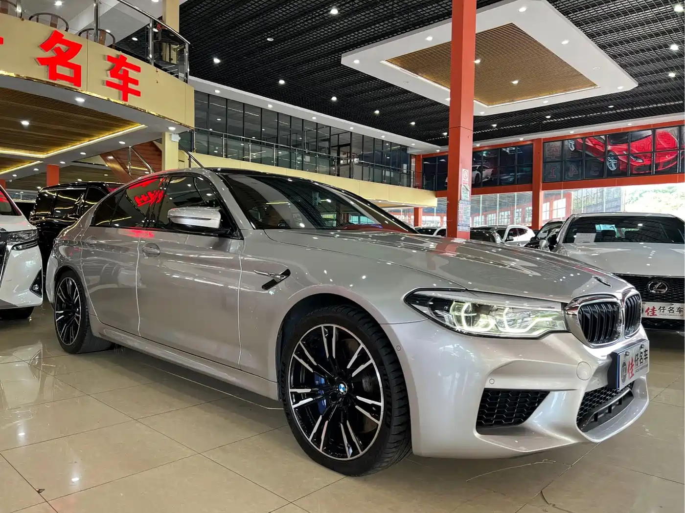 BMW M5 2019 2018 M5