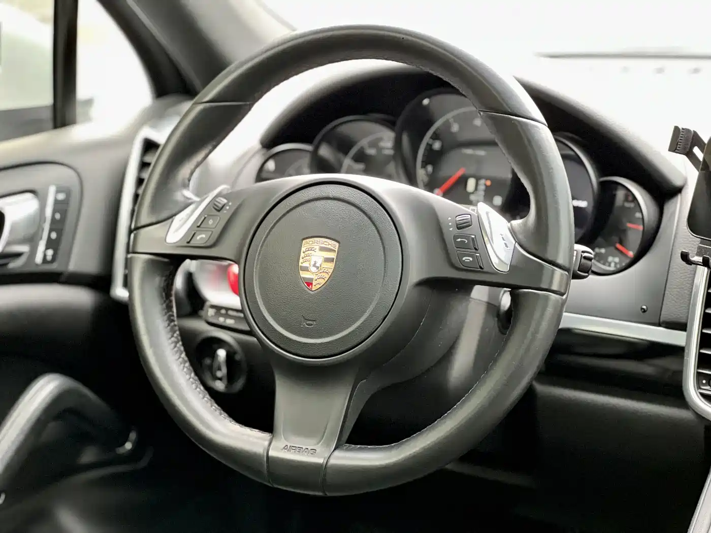 Porsche Cayenne 2011 Cayenne 3.0T фото 7