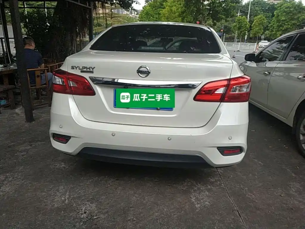 Nissan SYLPHY, миниатюра 6