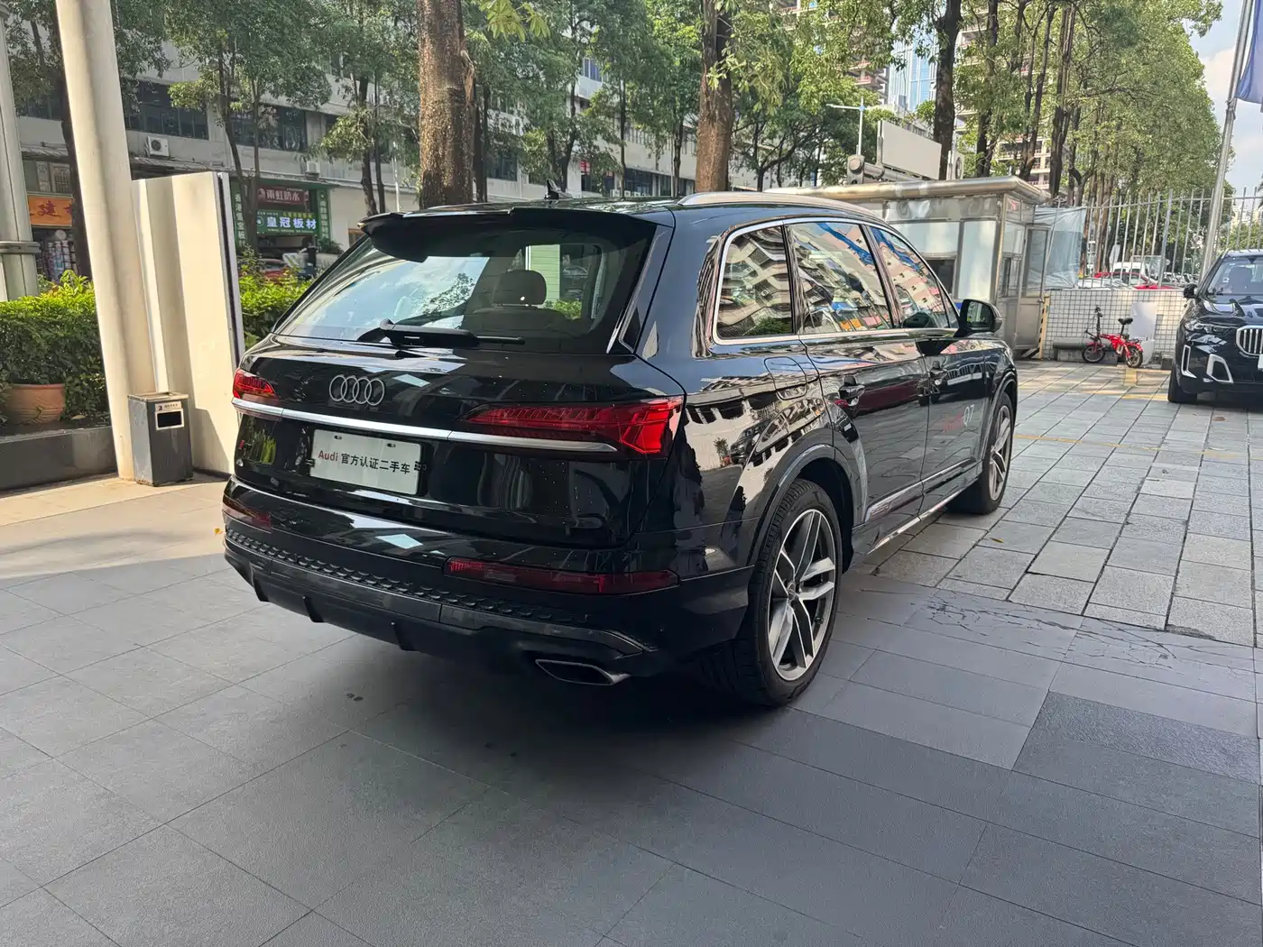 Audi Q7 2025 2025 55 TFSI quattro S line Sport