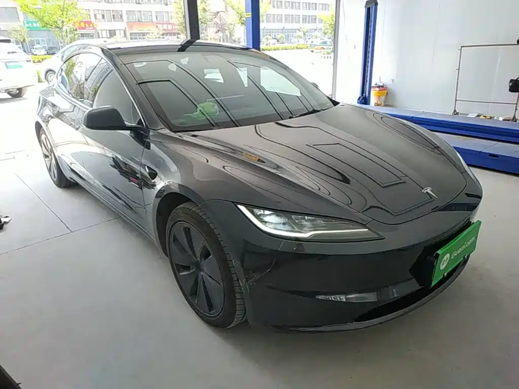 Tesla Model 3 2025 2025 Model Rear-Wheel Drive Edition