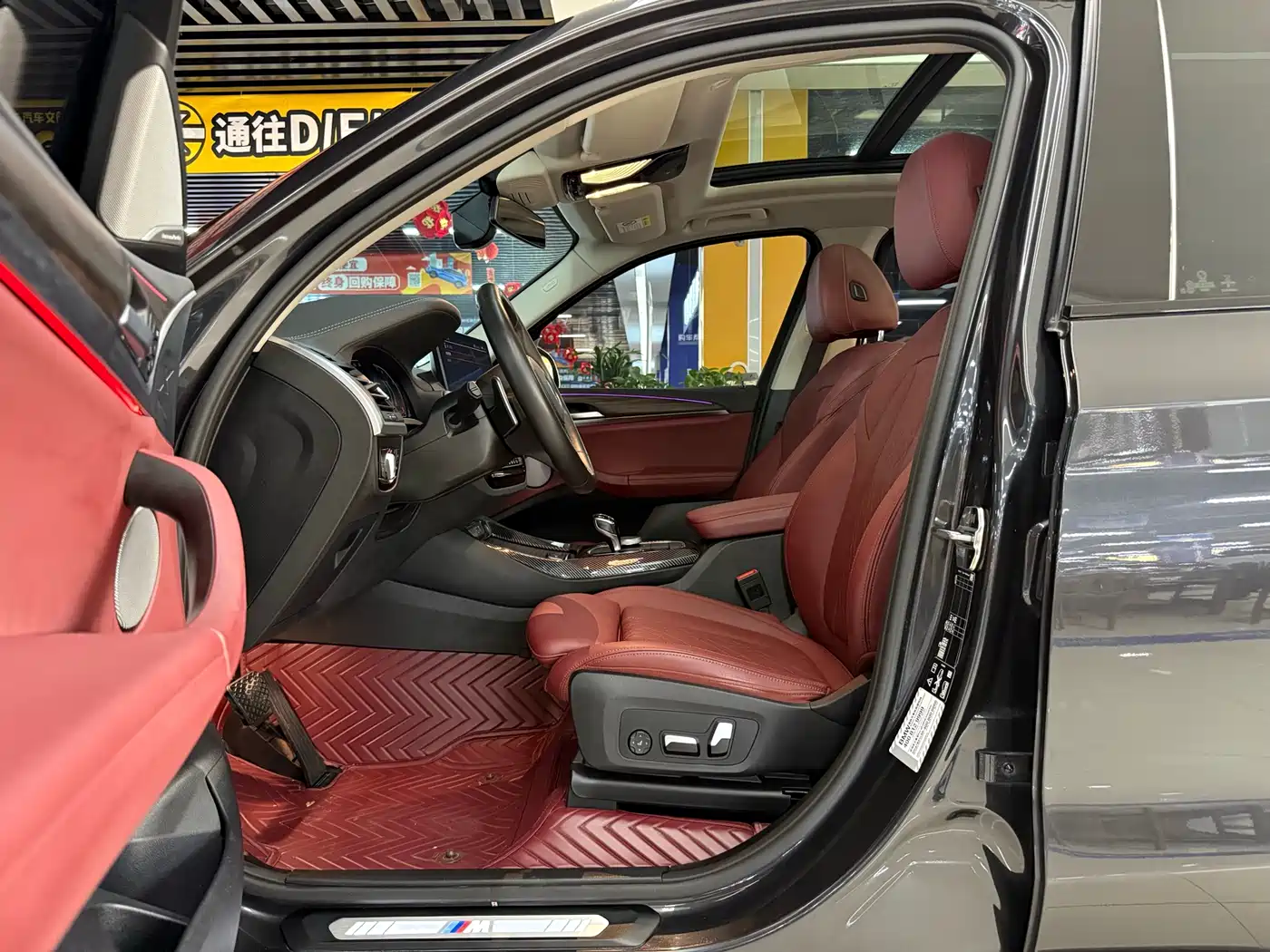 BMW X3 2022 Facelift xDrive30i Leading M Shadow Edition фото 4