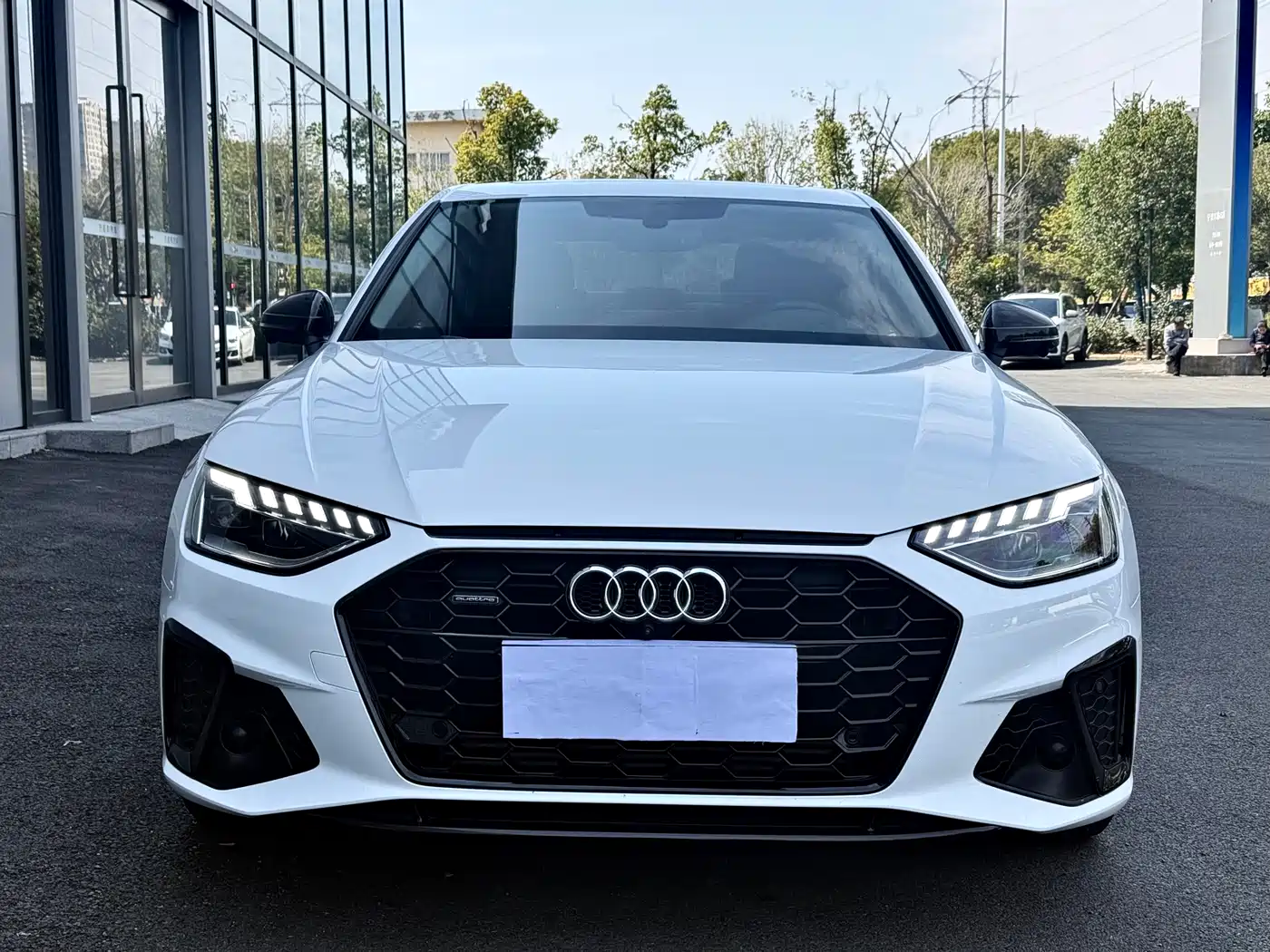 Audi A4L 2020 40 TFSI Fashion Dynamic Edition фото 2