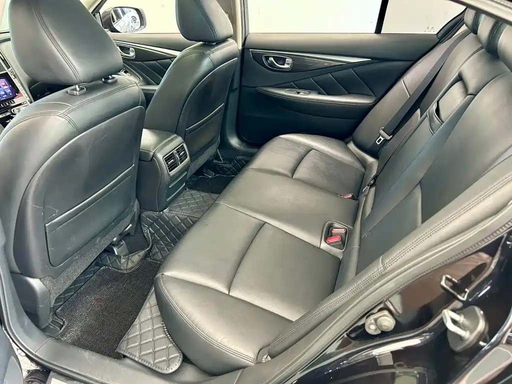 Infiniti Q50L 2017 2016 Model 2.0T Comfort Edition