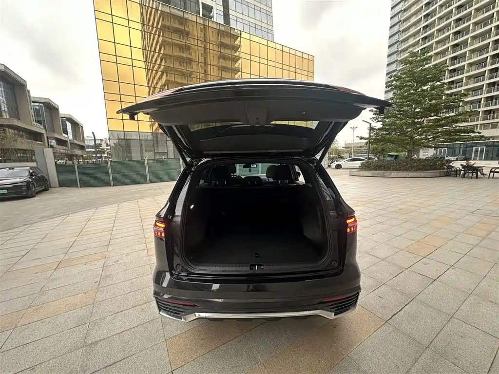 GEELY AUTOMOBILE XINGYUE L