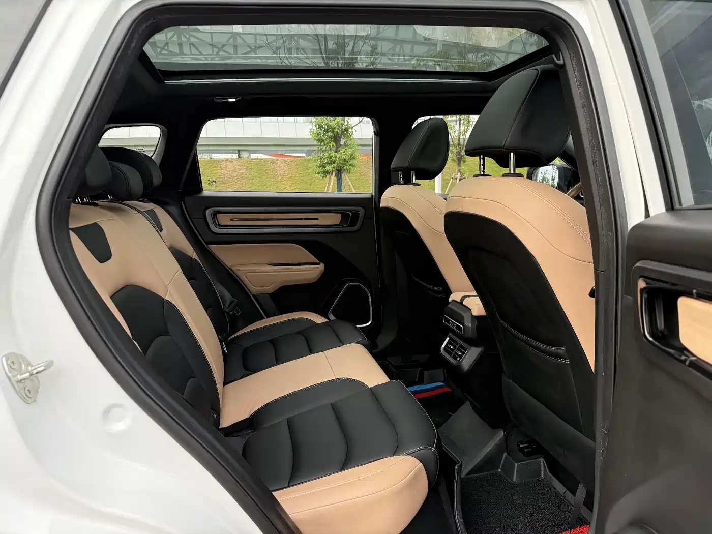 Geely ICON 2023 2023 Model 1.5TD Chocolate Deluxe Edition