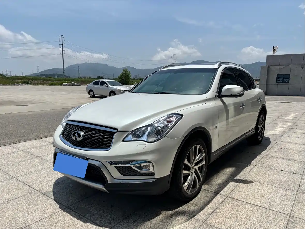 Infiniti QX50 2016 2015 2.5L Luxury Edition