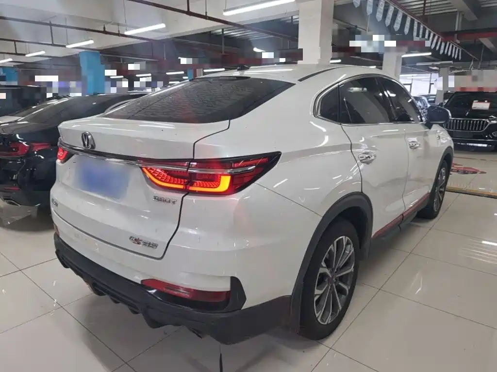 Changan CS85 COUPE 2021 2021 1.5T DCT Luxury