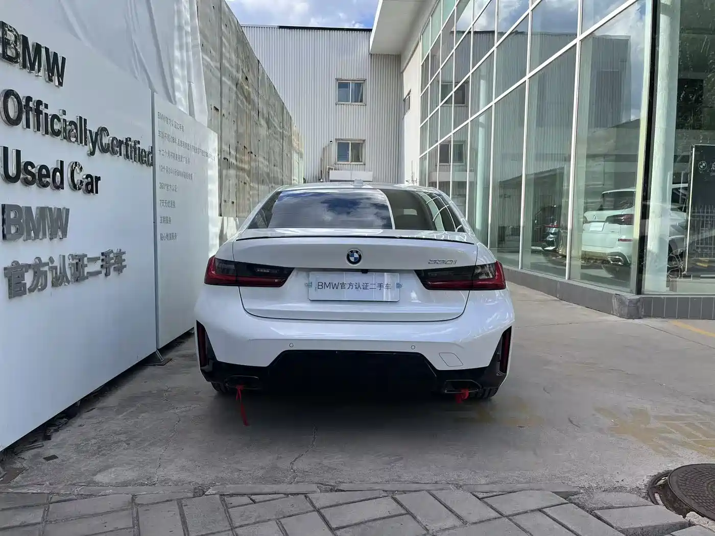 BMW 3-SERIES