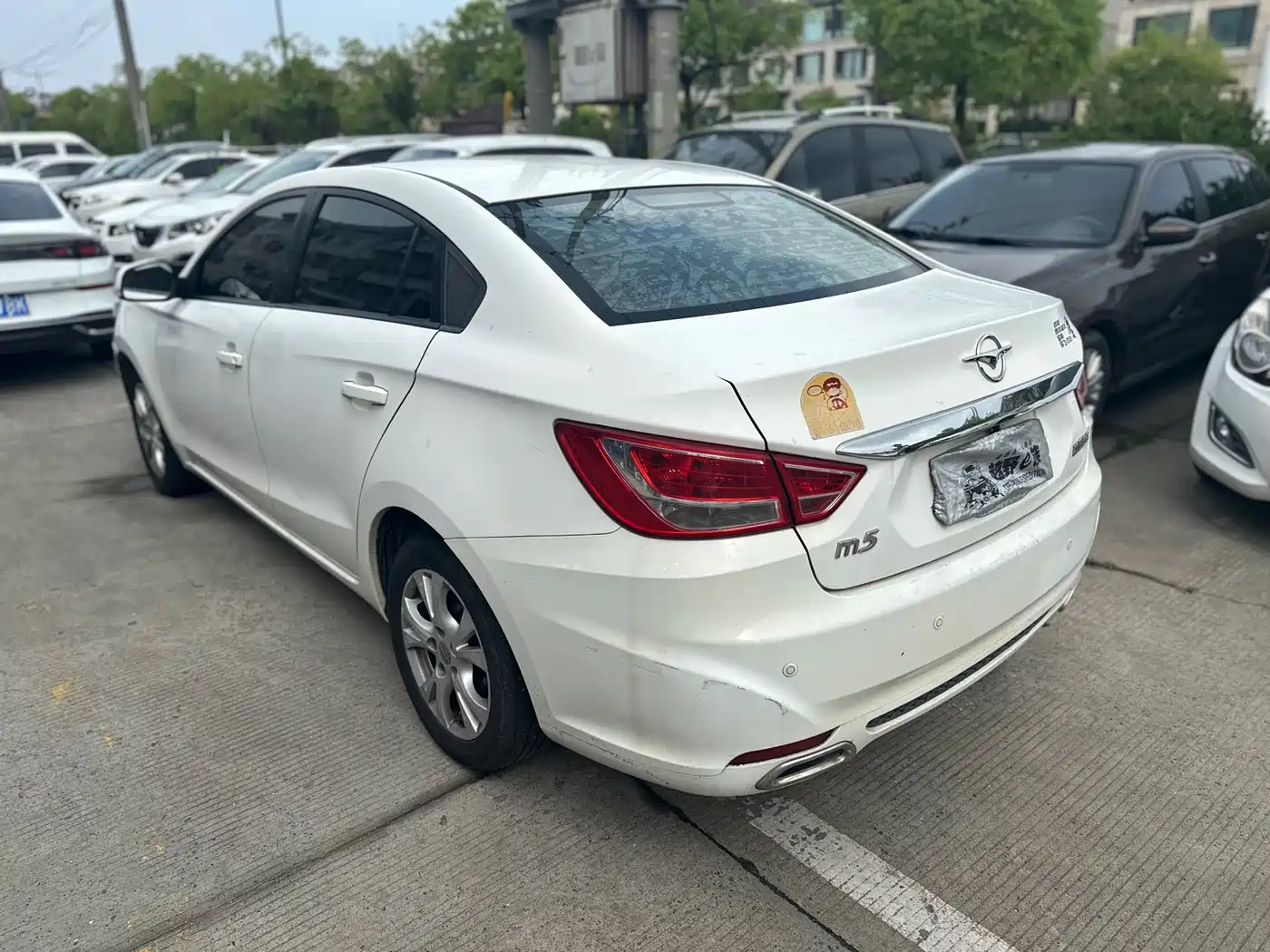 Haima Familia 2014 2014 M5 1.6L Automatic Elite
