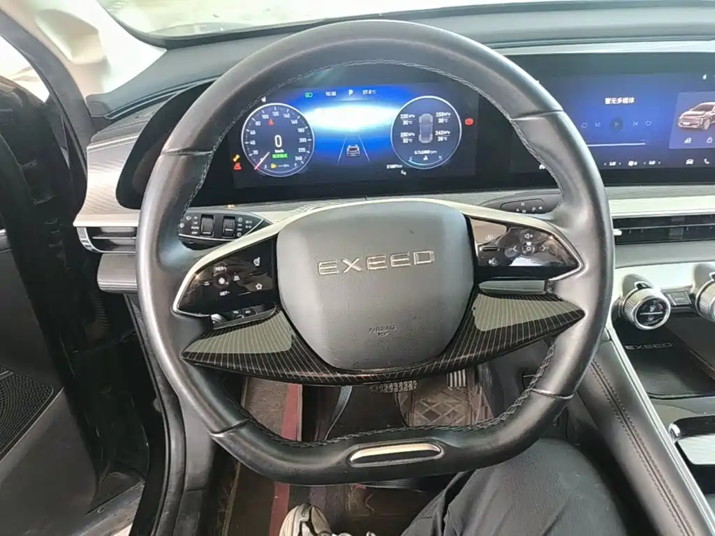 Exeed Lingyun 2024 2024 300T 2WD Starlight Edition