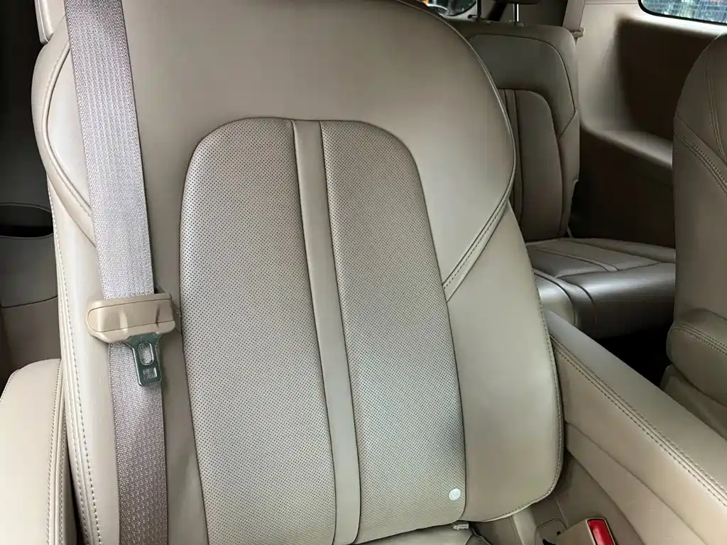 Фото 18 - Buick GL8
