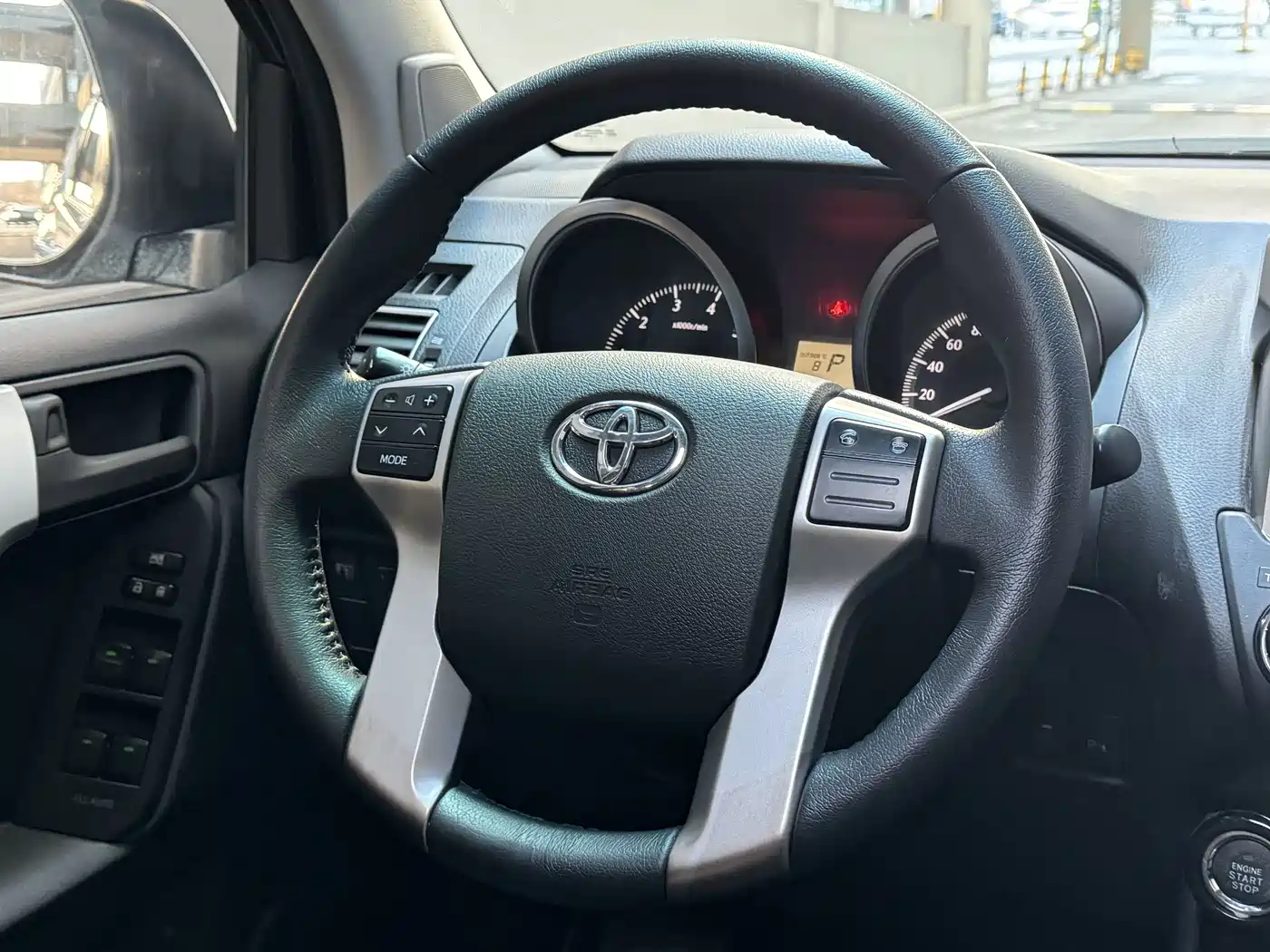 Toyota Prado 2016 2.7L Auto Standard Edition фото 7