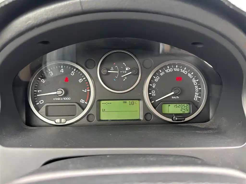Land Rover Freelander 2 2011 3.2L i6 SE Petrol фото 17
