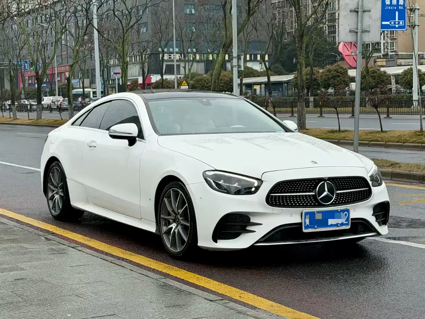 Mercedes-Benz E-Class (Import) 2021 Facelift E 260 Coupe фото 3