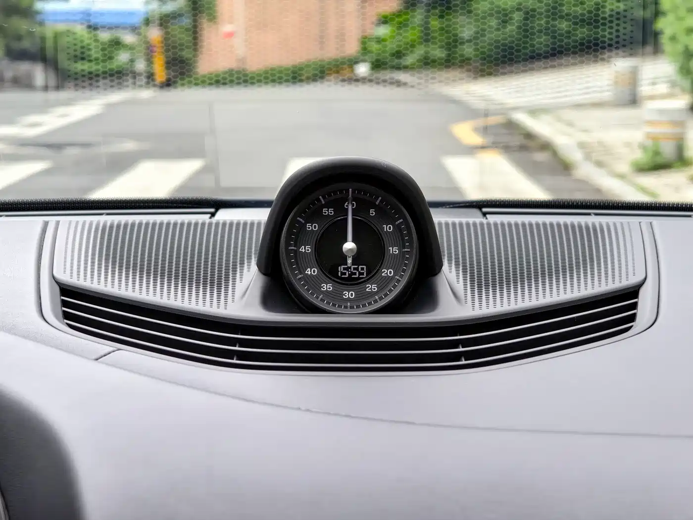 Porsche Taycan 2020 Taycan фото 23
