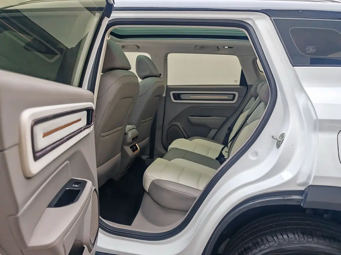 Geely ICON 2025 2026 Chocolate 1.5TD Pure Edition
