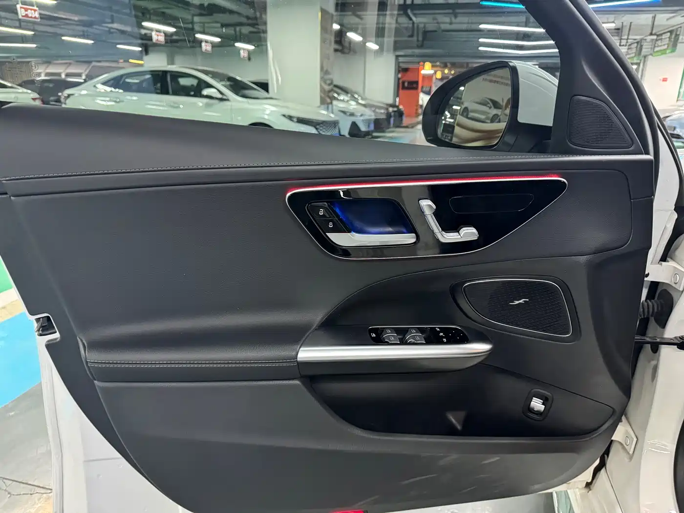 Mercedes-Benz C-Class 2022 C 260 L Sport Edition фото 4