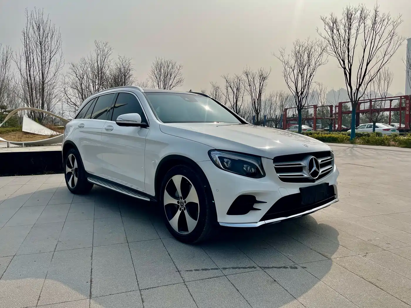 Mercedes-Benz GLC 2018 GLC 300 4MATIC Dynamic фото 3
