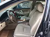 Фото 8 - Toyota Camry