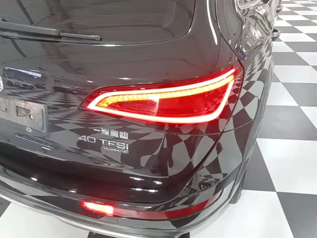 Audi Q5 2017 Plus 40 TFSI Technology фото 8