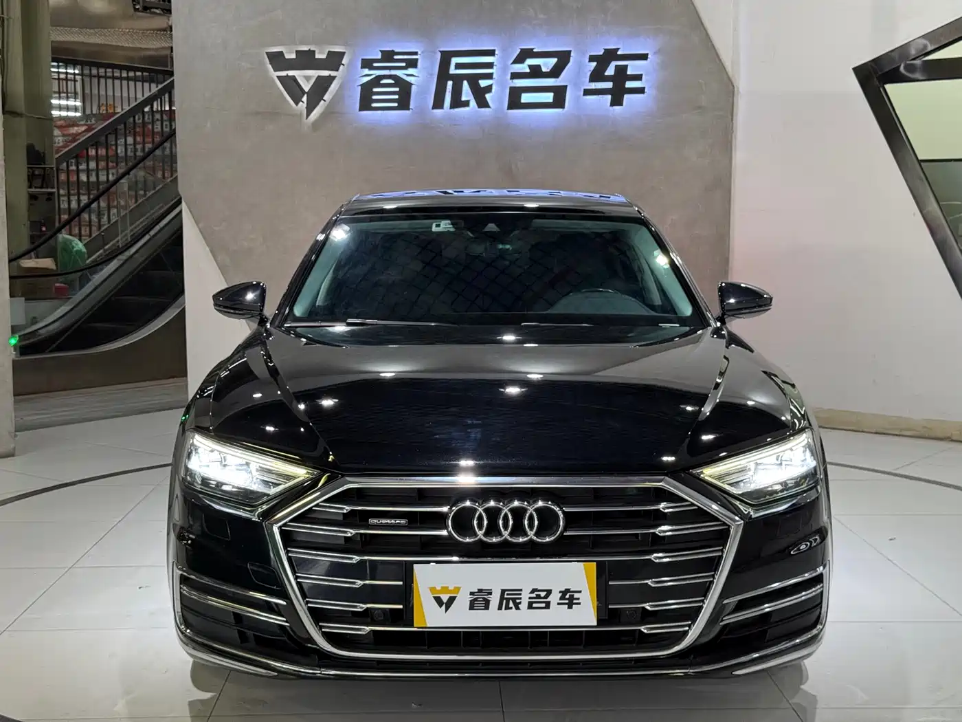 Audi A8 2021 A8L 50 TFSI quattro Comfort фото 2