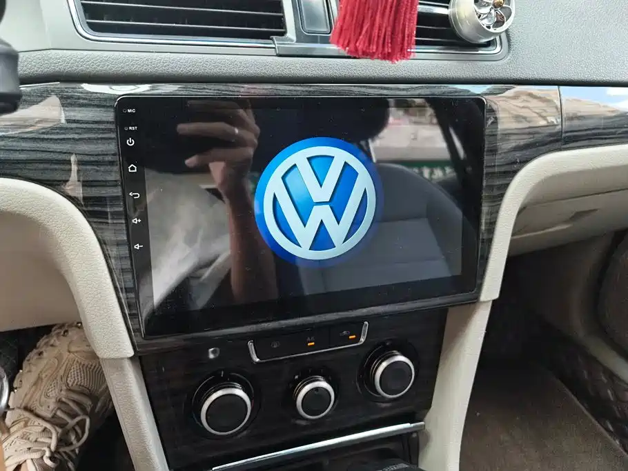 Photo 13 - Volkswagen Lavida Tour