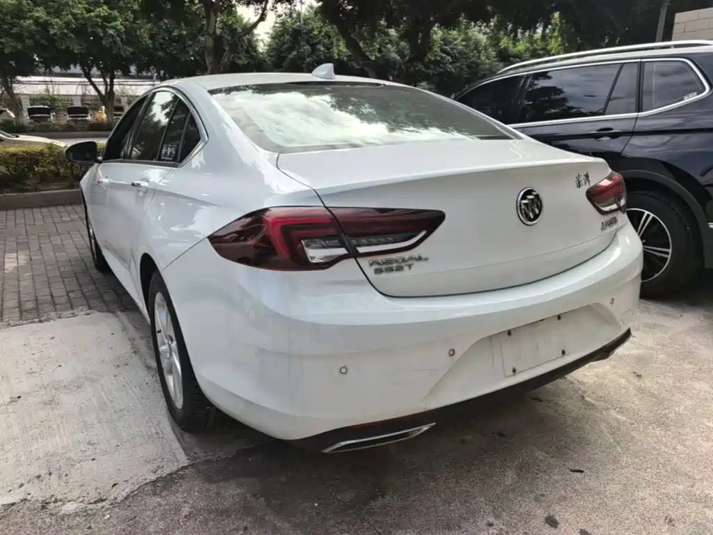 Фото 5 - Buick Regal