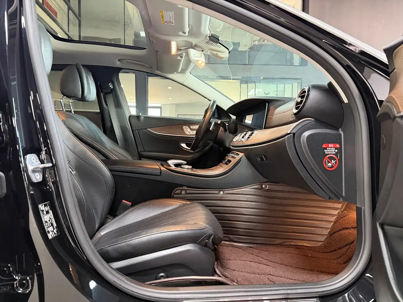 Mercedes-Benz E-Class 2018 Facelift E 300 L Fashion фото 19