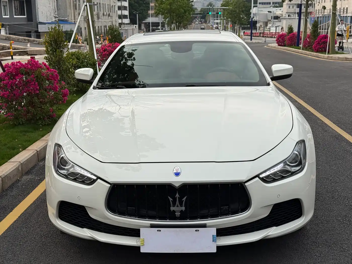 MASERATI GHIBLI